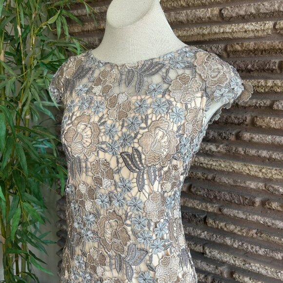 Xscape Rose Gold Embroidered Lace Sheath Dress Size 2 - Picture 9 of 12